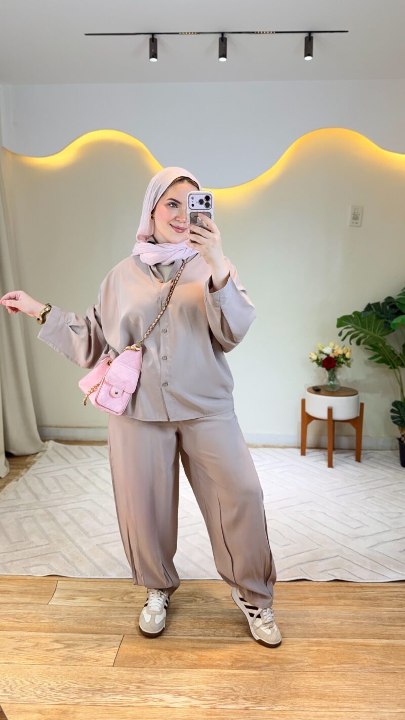 Beige cobra set